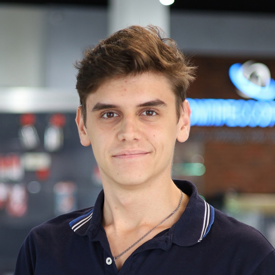 Артем Бессмертных